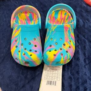 Croc tie-dyed marble clog size child’s 11